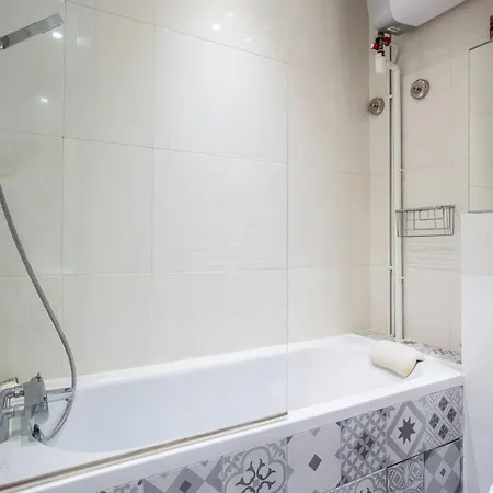 Folletto - Welkeys Apartamento Paris